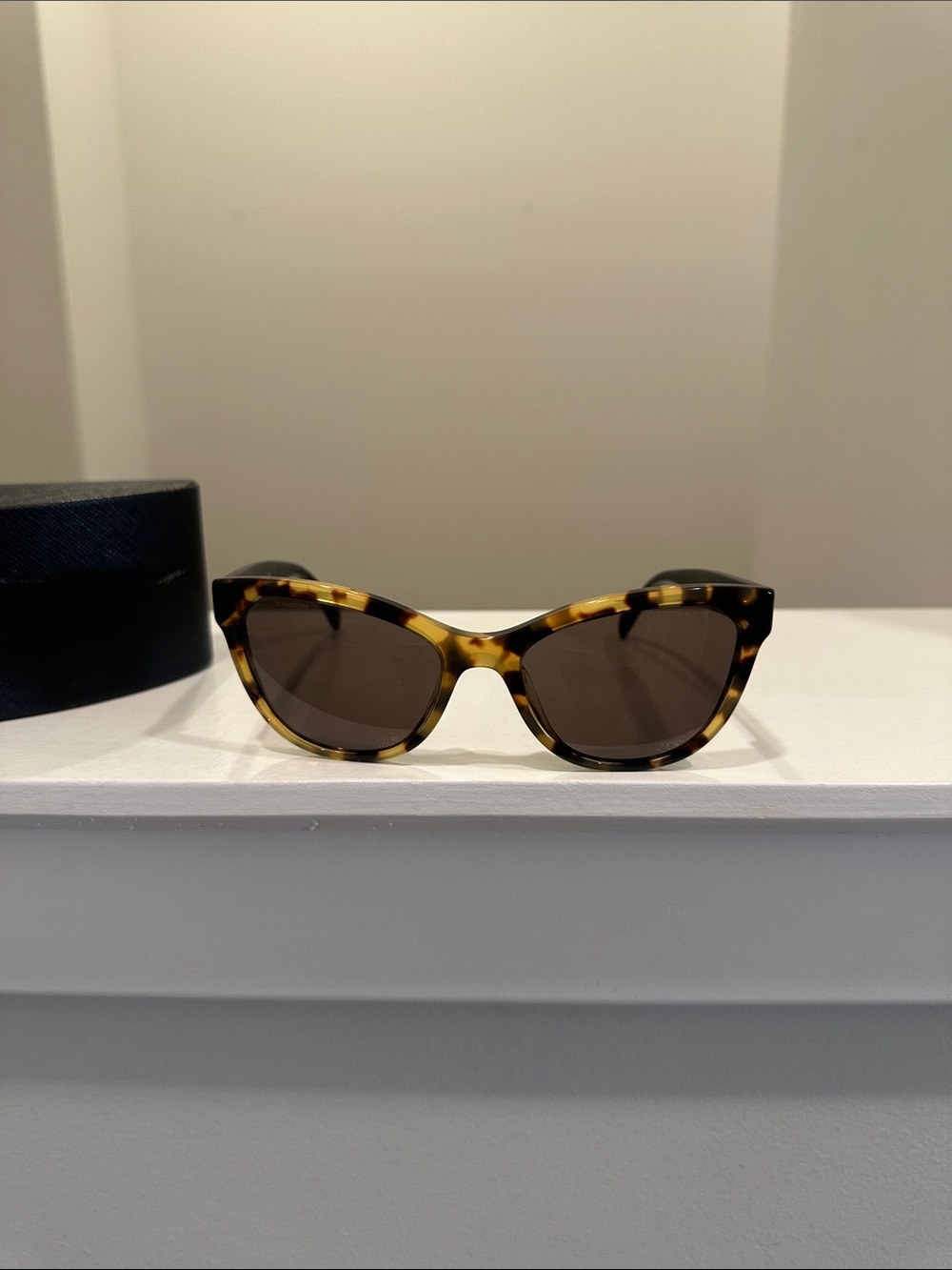 Prada Tortoiseshell Cat-Eye Sunglasses with Brown Lenses